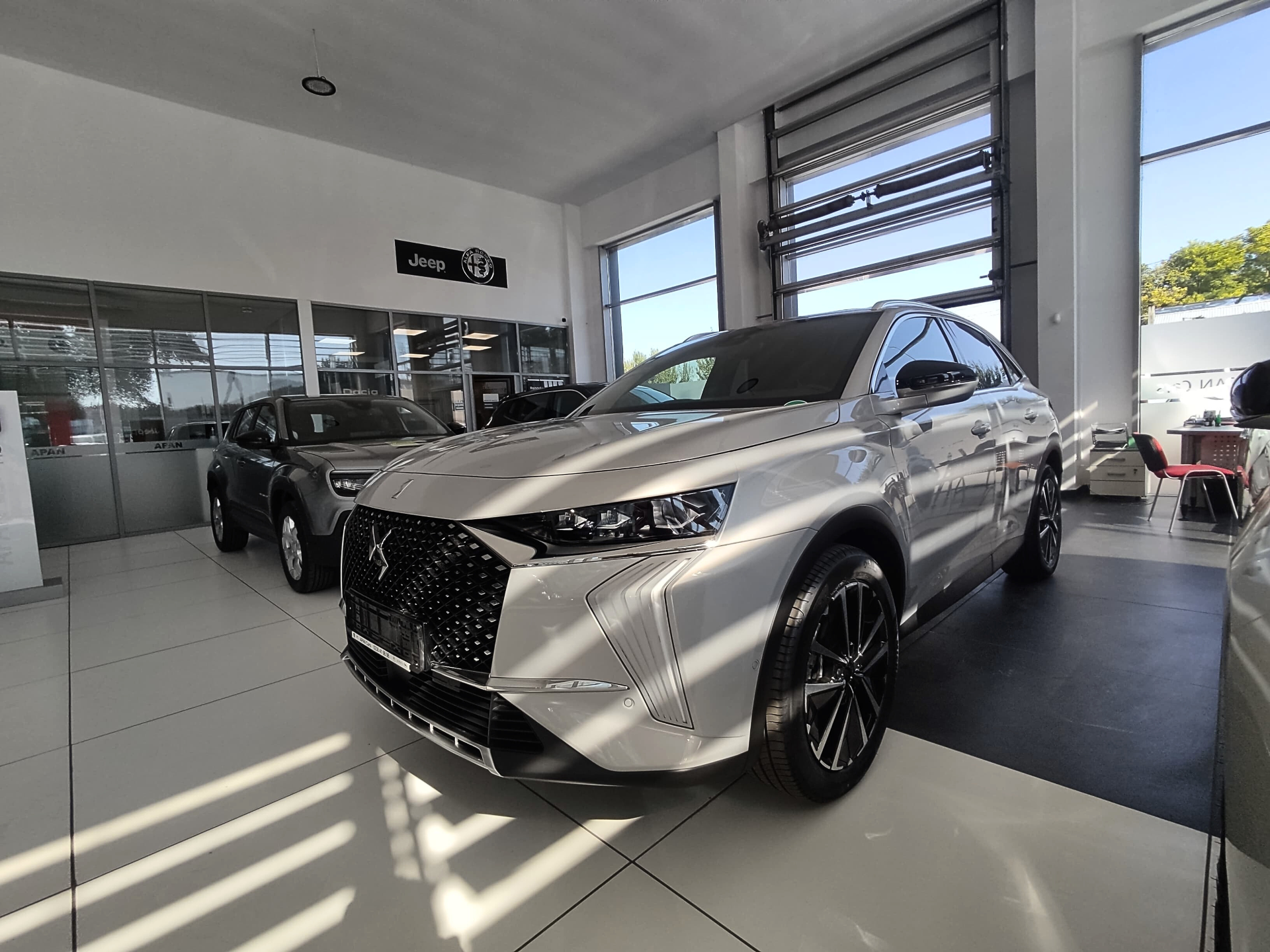 Automobile rulate, Masini de vanzare