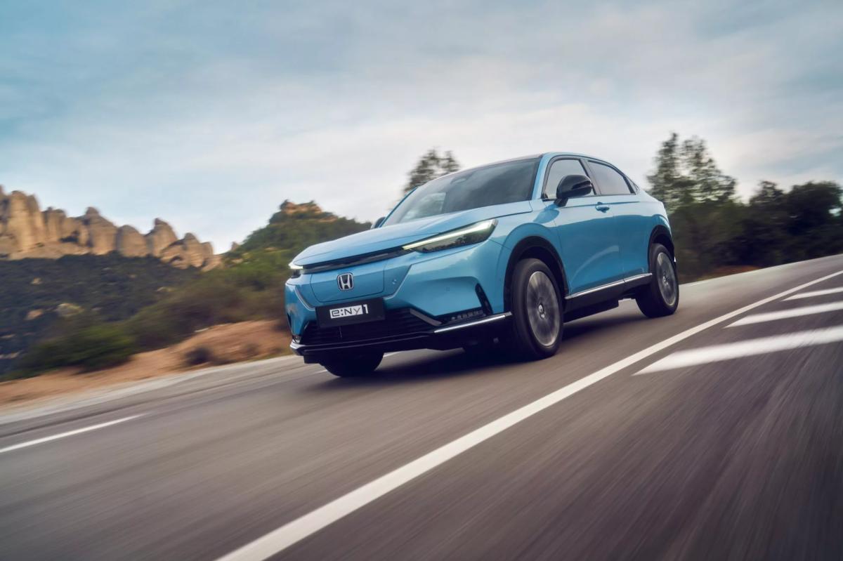 Automobile rulate, Masini de vanzare