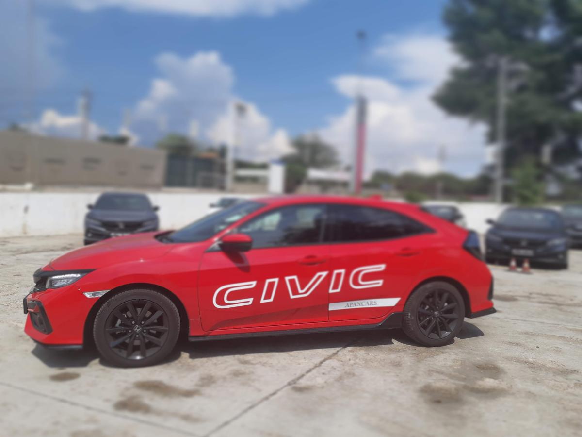 Automobile rulate, Masini de vanzare