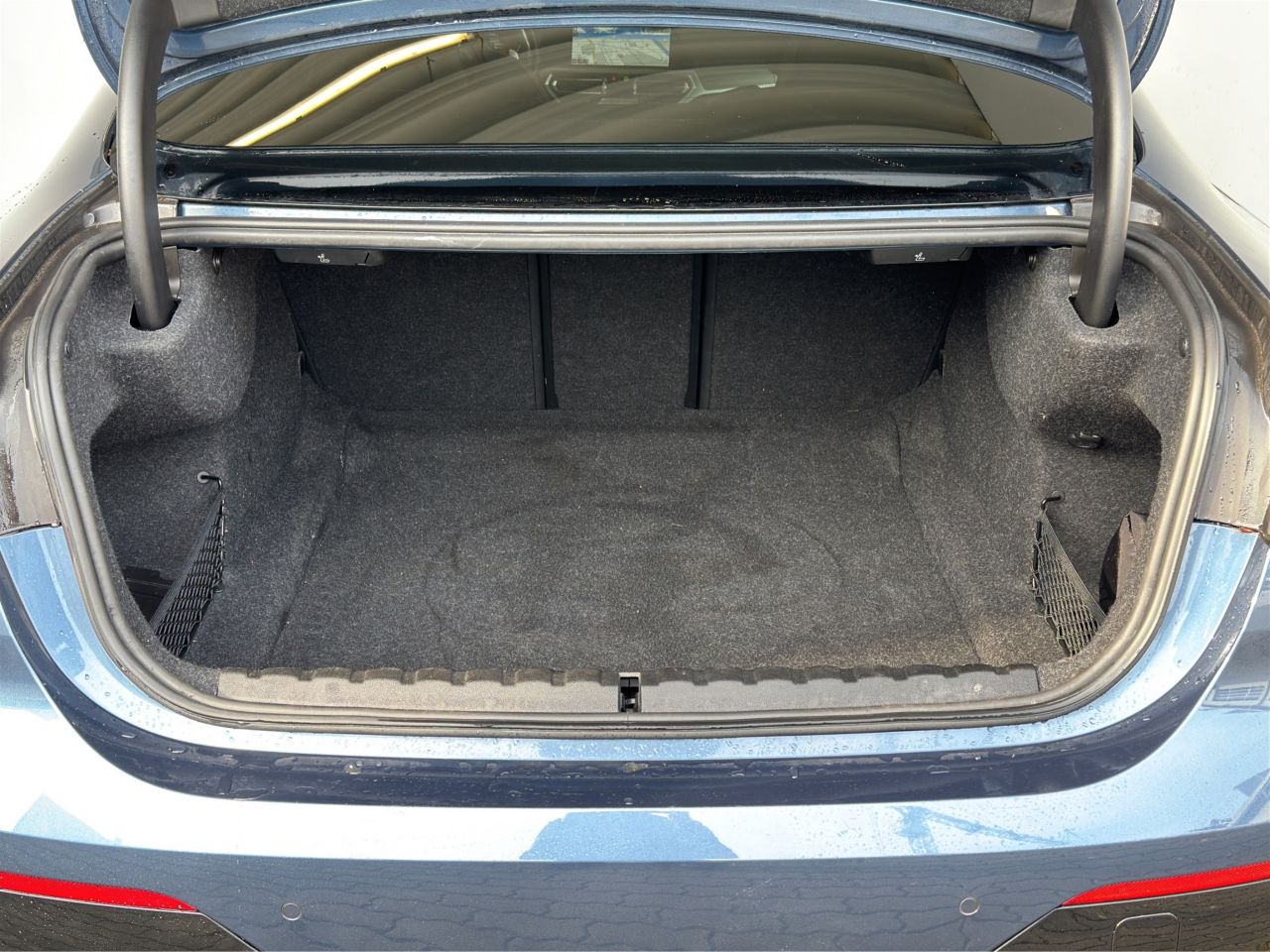 Automobile rulate, Masini de vanzare